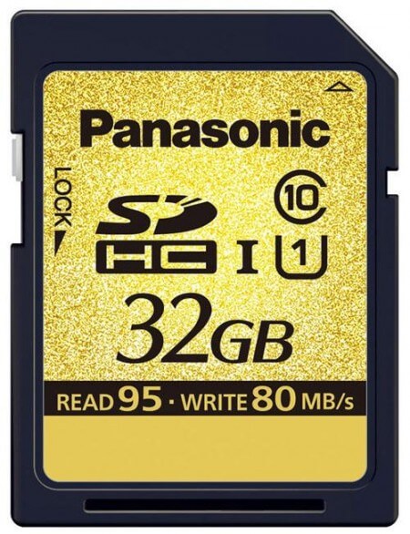 Panasonic показала крайне быструю карту SDHC. Фото.