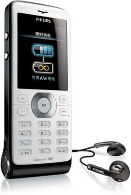 Philips Xenium X520 — телефон с питанием от батареек ААА. Фото.