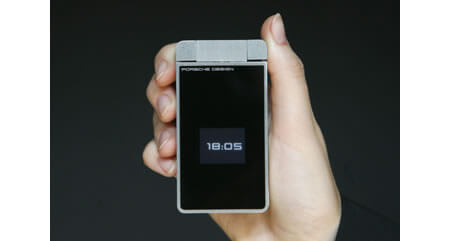 Сотовый телефон Porsche P952. Фото.