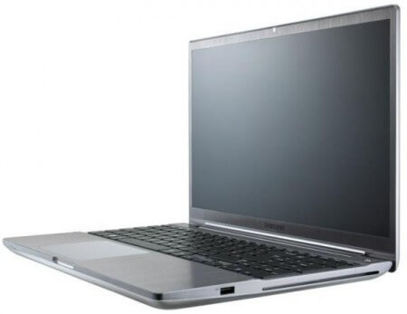 Samsung представила линейку ноутбуков Chronos. Фото.