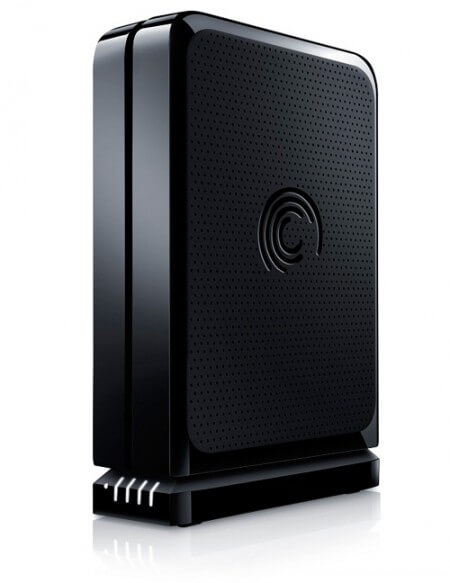 Seagate представляет первый внешний жесткий диск на 3 ТБ. Фото.