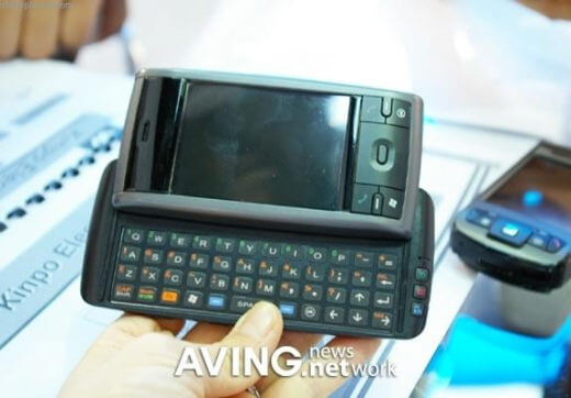 Смартфон Saturn SP90 Pocket PC. Фото.
