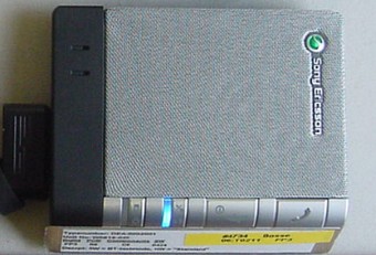 Sony Ericsson HCB-100 — Bluetooth динамик для автомобиля. Фото.