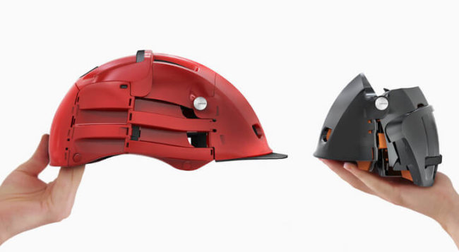 Велосипедисты оценят: складывающийся шлем. Фото.