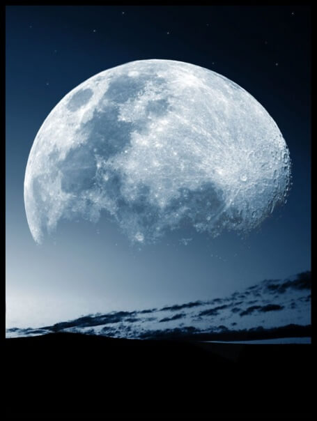 Что НЛО ищут на Луне? Фото.