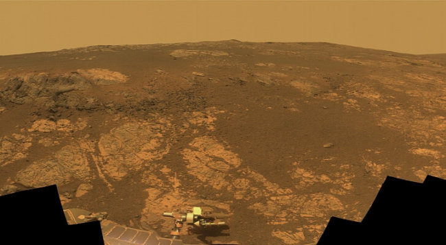 Ровер «Опортьюнити» прислал красивую фотографию панорамы Марса. Фото.