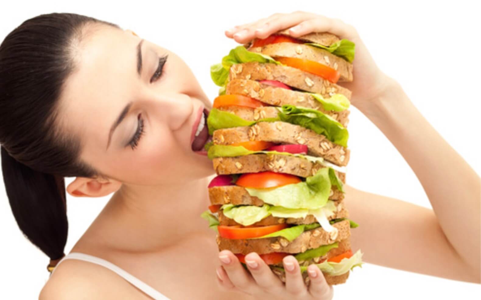 Тренировка аппетита — путь к стройной фигуре. Она есть бургер. Фото.