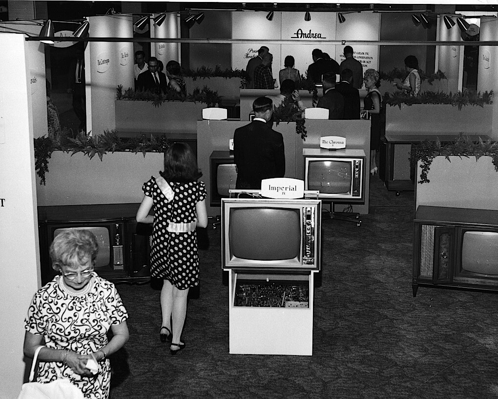 #CES | Краткая история CES: 1967-2012