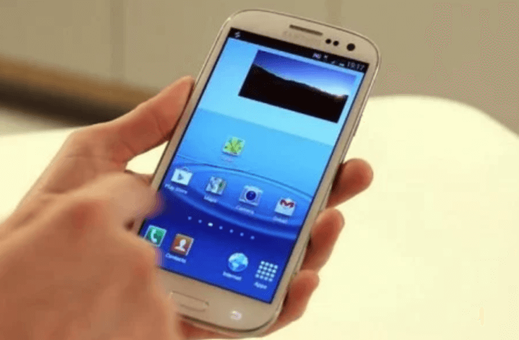 Каким должен быть Galaxy S IV, чтобы не бояться нового iPhone. Фото.