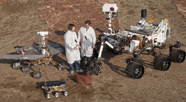 «Опортьюнити»: прилетел на Марс на 3 месяца, остался на 10 лет. Фото.