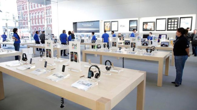 «Apple головного мозга»: под патенты подпадают даже магазины. Фото.