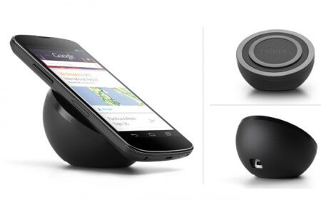 Google начала продажу беспроводной зарядки для смартфона Nexus 4. Фото.