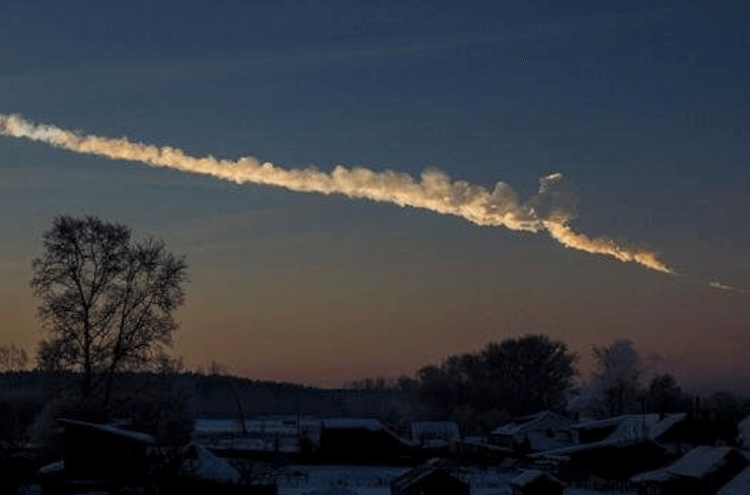 4 теории заговора на тему Челябинского метеорита. Челябинский метеорит. Фото.