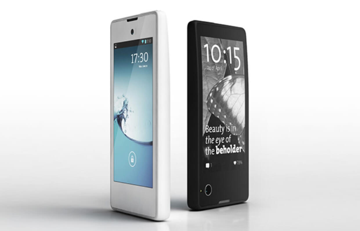 «Русский iPhone» поступит в продажу в середине этого года. Российский смартфон YotaPhone. «Русский iPhone» поступит в продажу в середине этого года. Российский смартфон YotaPhone. Фото.