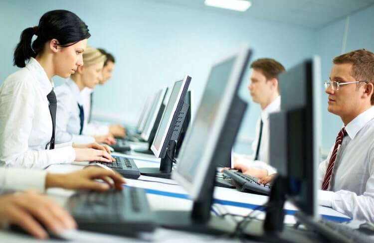 Семь способов умереть сидя. Если вы постоянно сидите, то подвергаете себя серьезному риску. Фото.