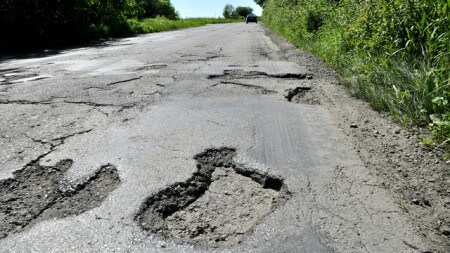 Google Street View поможет улучшить состояние дорог. Фото.