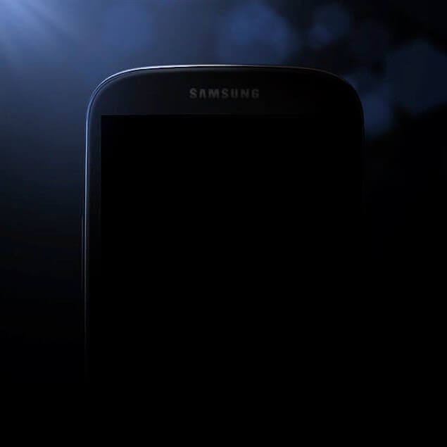 Опубликована официальная фотография Galaxy S IV. Фото.