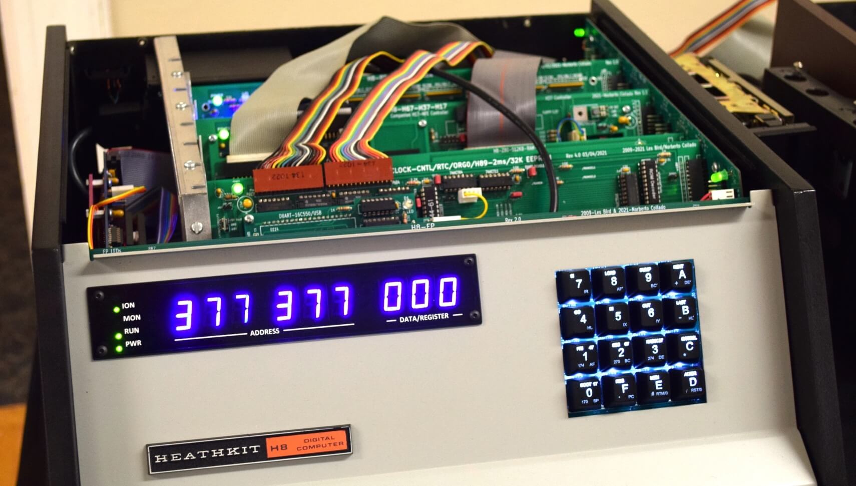 Heathkit H8 — одно из лучших решений своего времени. Фото.