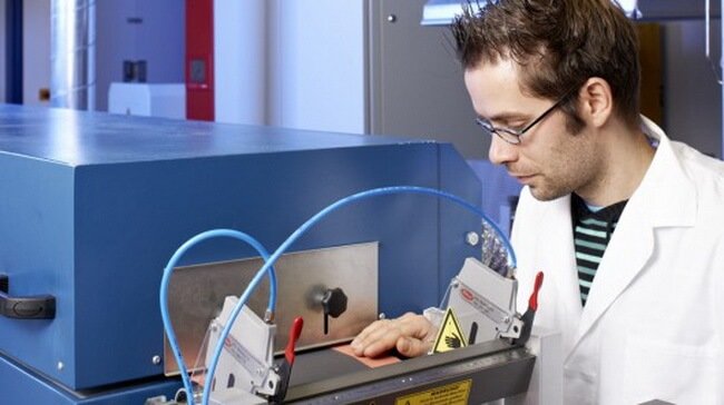 Найден способ продления времени службы литий-серных батарей. Фото.