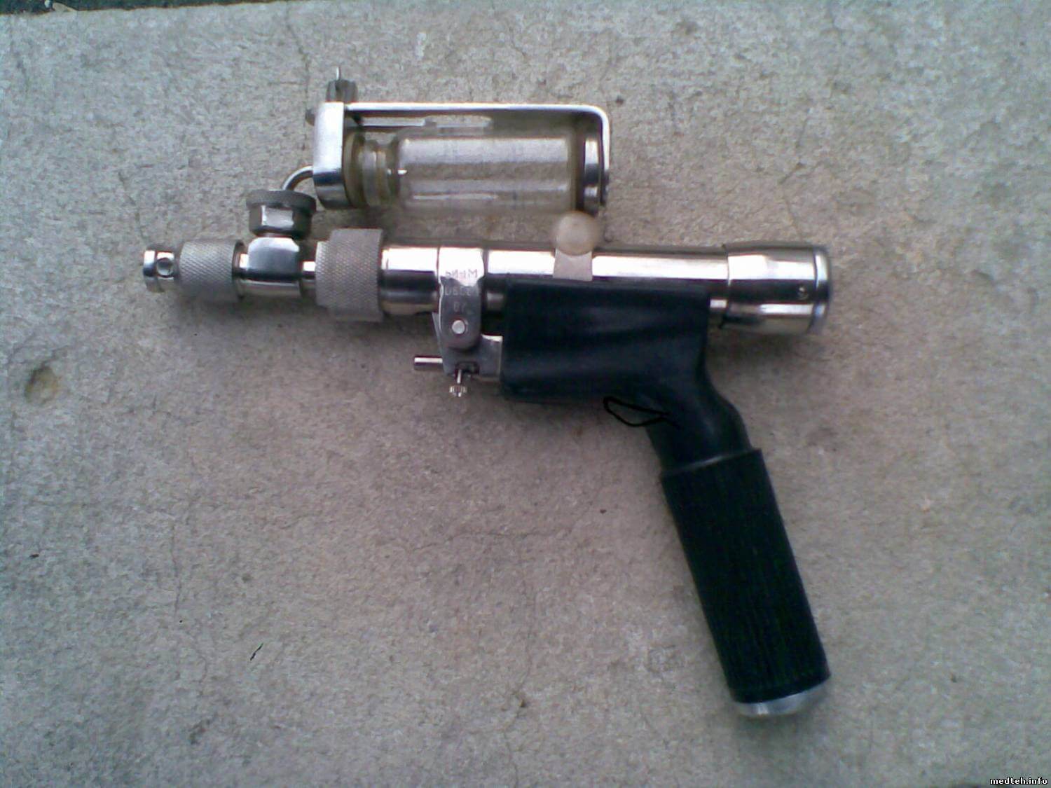 Струйный инъектор