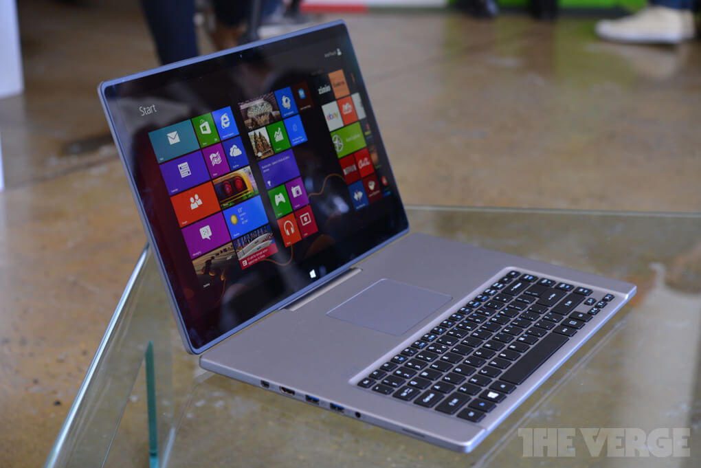 acer-aspire-a7-hands-3on8_1020_verge_super_wide