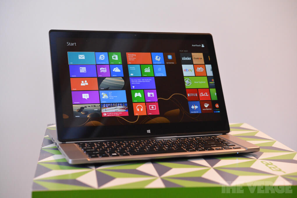 acer-aspire-r7-hands-on2_1020_verge_super_wide