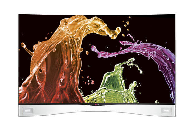 В США стартуют продажи телевизоров LG с изогнутым экраном. Фото.