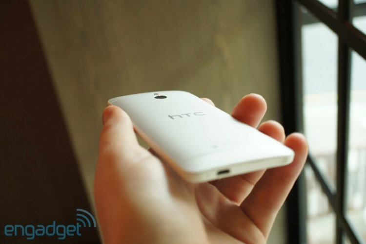 Смартфон HTC One mini 