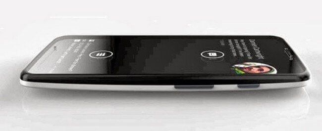 Смартфон Motorola Moto X: корпус из ламинированного алюминия и стекло Gorilla Magic Glass. Фото.