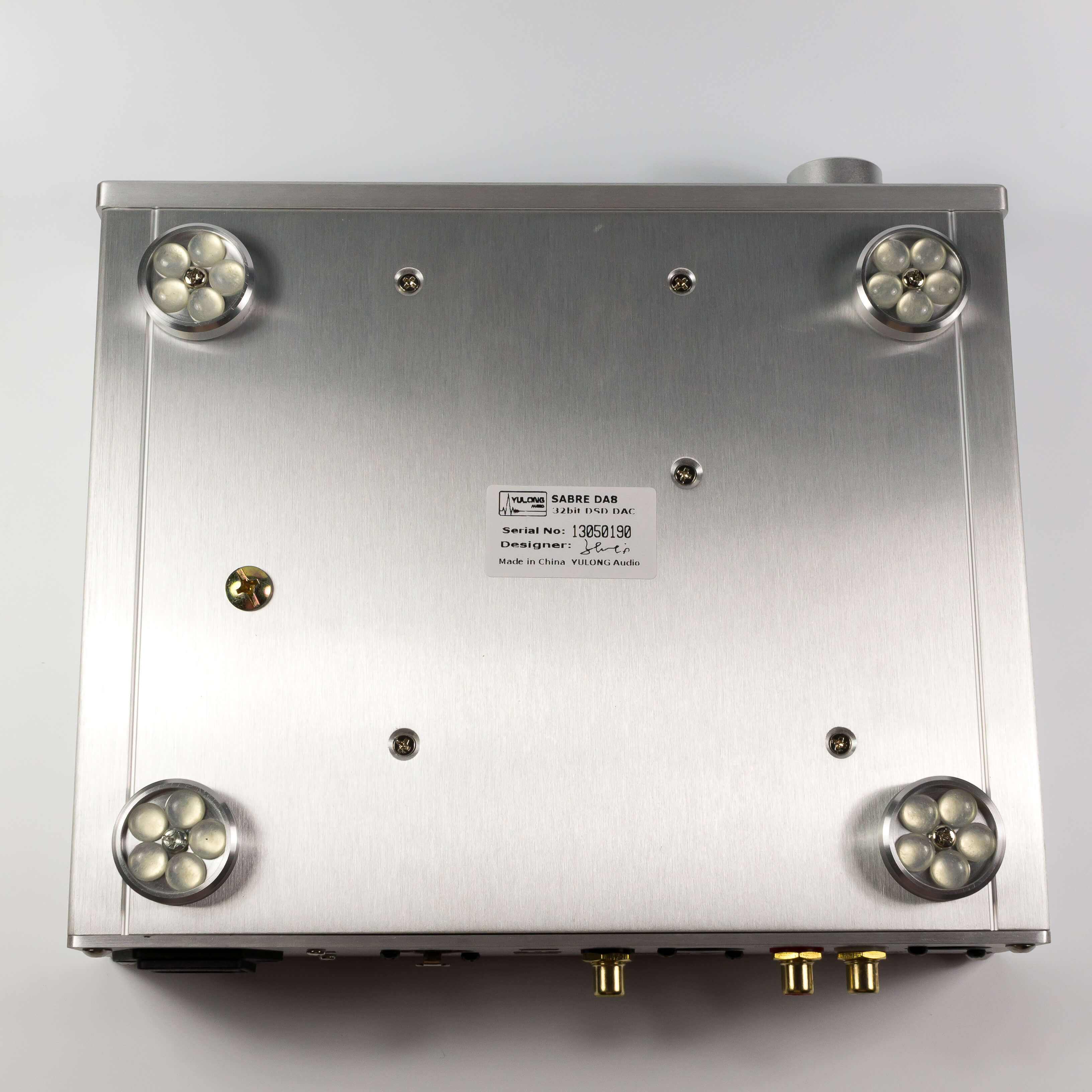 Нижняя сторона