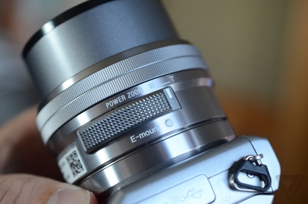 NEX-5T lens