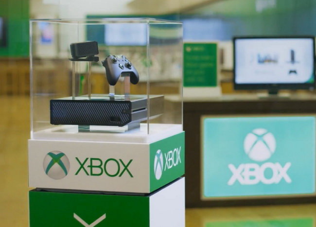 Xbox One никогда не будет продаваться без Kinect. Фото.