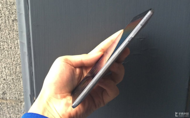 Lenovo-Vibe-Z-K910-Hands-on-GSM-Insider-Image-3-1024x640 Lenovo-Vibe-Z-K910-Hands-on-GSM-Insider-Image-3-1024x640