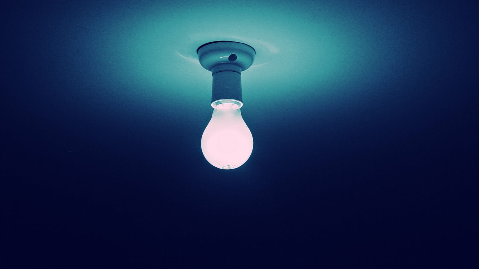 energy-saving-light-bulbs