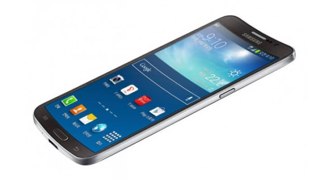 Изогнутый смартфон Samsung Galaxy Round — не для массового рынка. Фото.