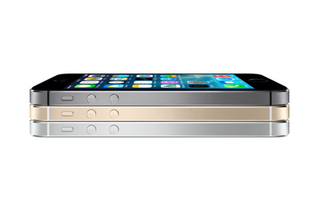 Apple заменит смартфоны с бракованной батареей. Фото.