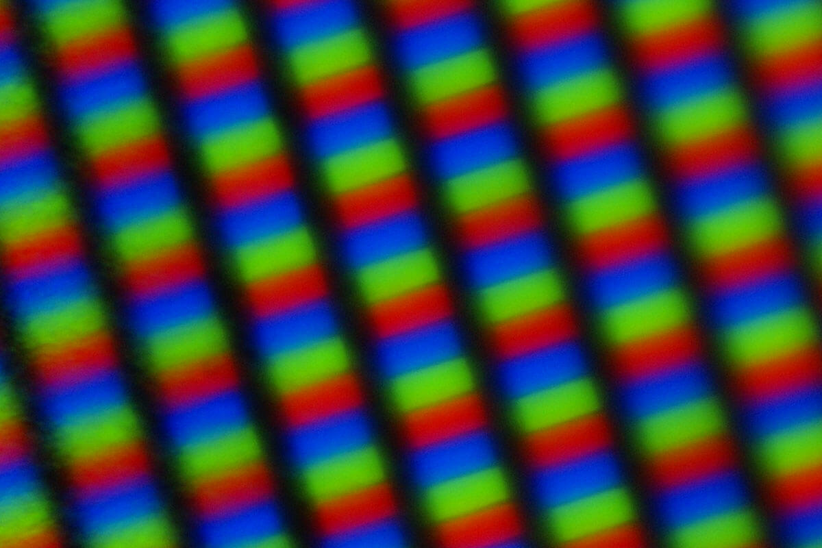 Увеличенное изображение LCD дисплея