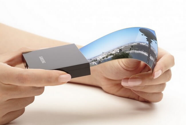 Samsung представит первый гибкий смартфон на следующей неделе. Фото.