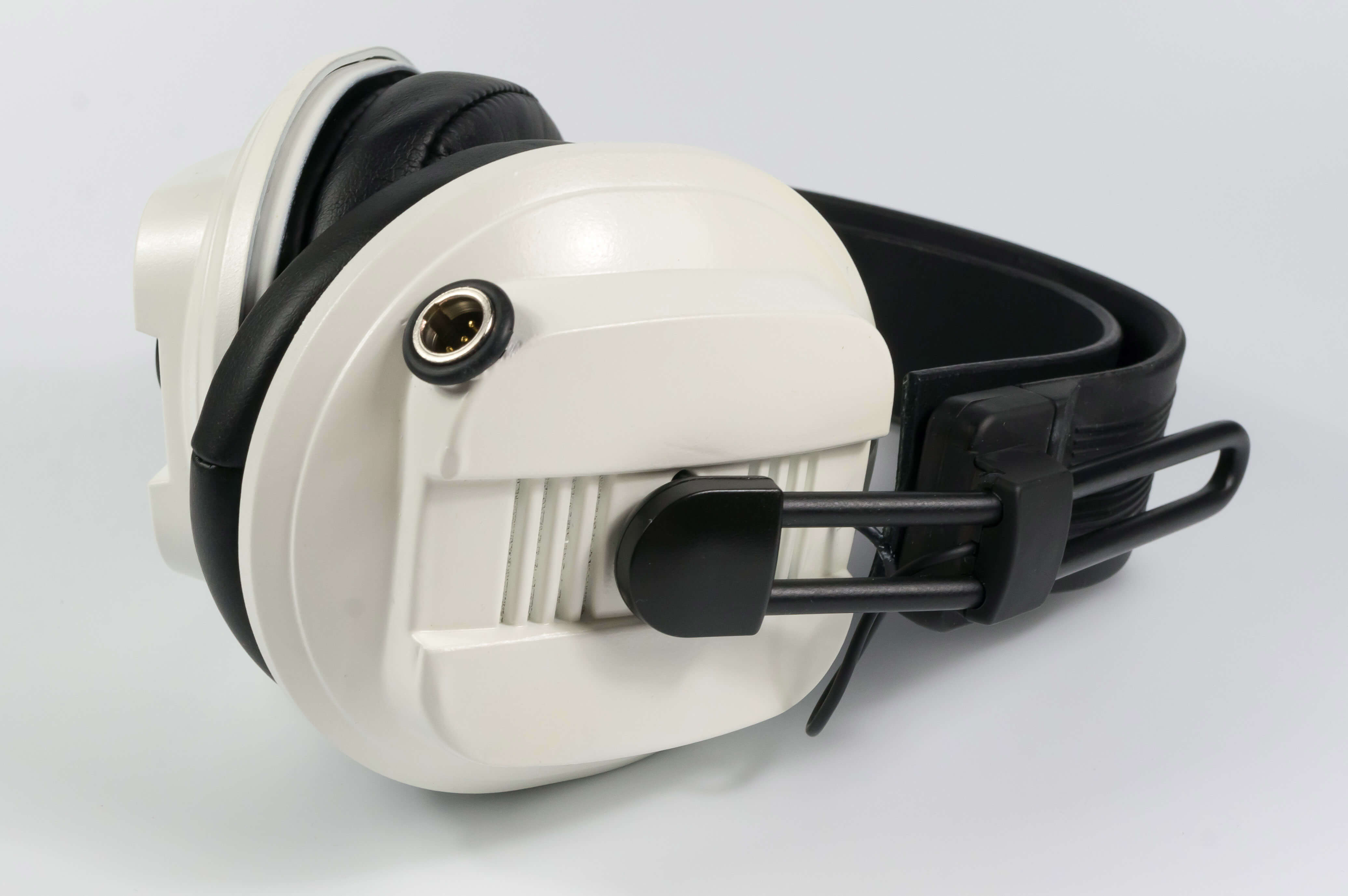 Белые фостексы