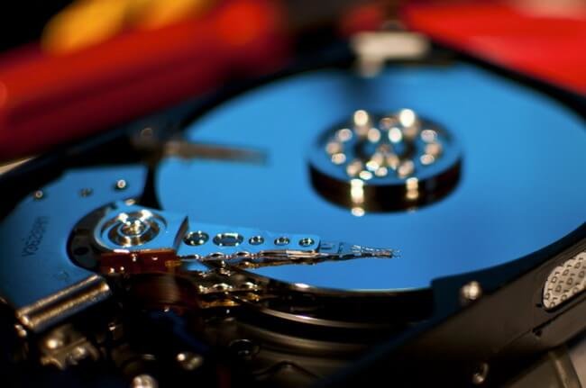 #факты | Как долго на самом деле «живут» жесткие диски? Фото.