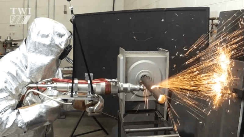 Портативная пятикиловаттная лазерная пушка