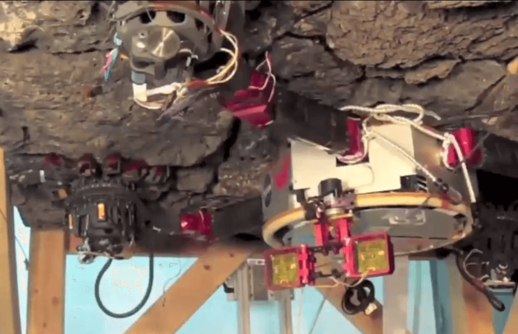 Робот скалолаз