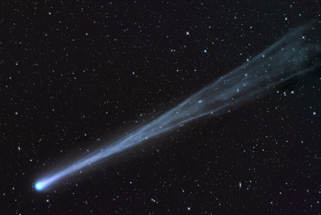 Астрономы: Судьба кометы ISON оказалась трагичной. Фото.