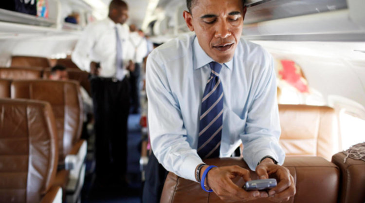 Президент Обама и его BlackBerry