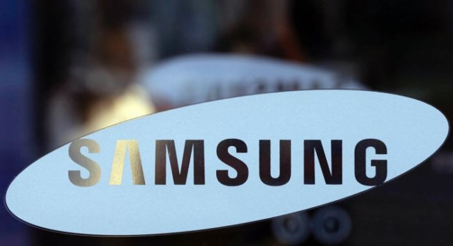 Слухи: Samsung начала производство 5,25-дюймовых экранов для Galaxy S5. Фото.
