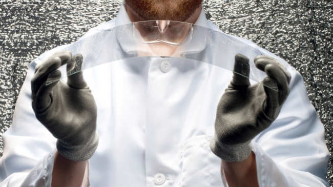 Corning представила новую технологию изогнутого защитного стекла Gorilla Glass. Фото.