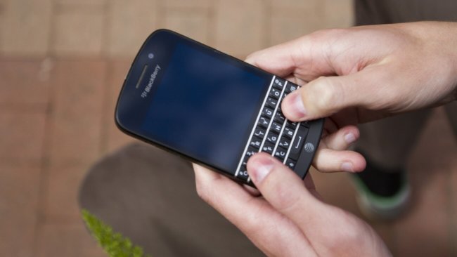 BlackBerry вернется к физическим клавиатурам