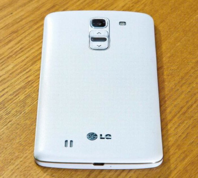 В Сети появились фотографии нового флагманского смартфона LG G Pro 2. Фото.