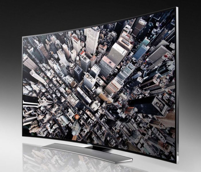 #CES | Samsung показала изогнутые Ultra HD-телевизоры. Фото.