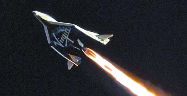 Проведен третий тестовый полет коммерческого космического корабля SpaceShipTwo. Фото.